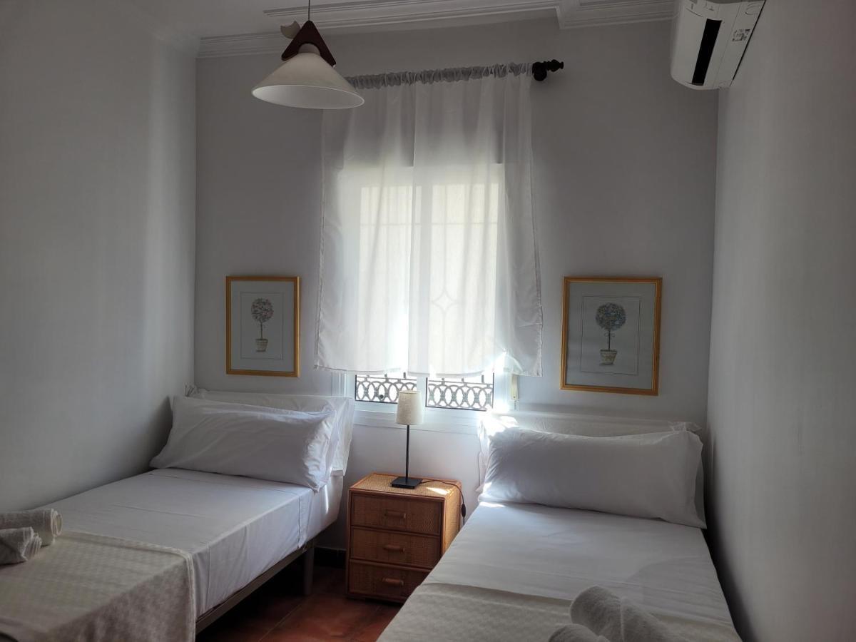 Silhouse Nerja Villas Beach Exterior foto